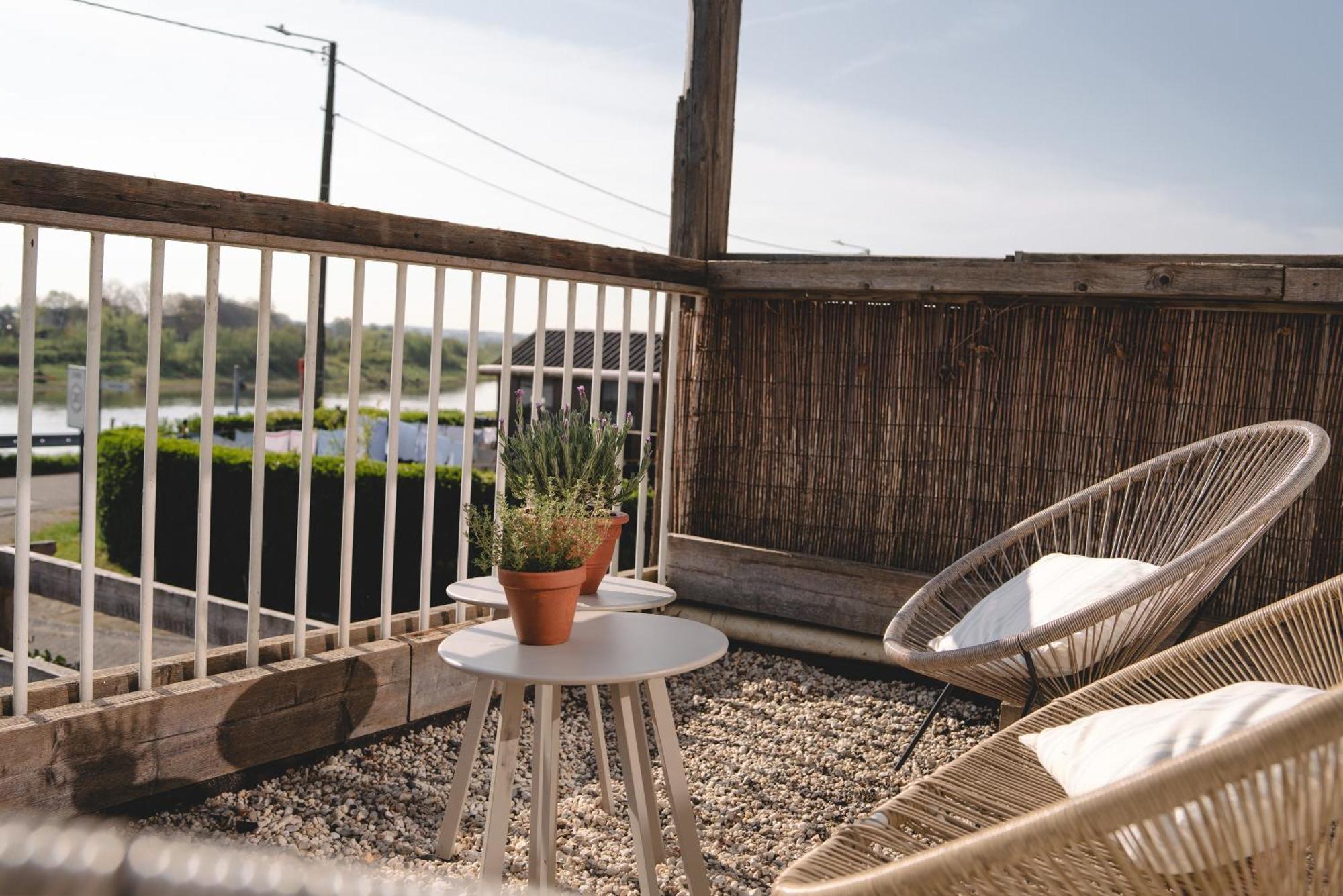 Maas Suites Lanaken Exterior foto